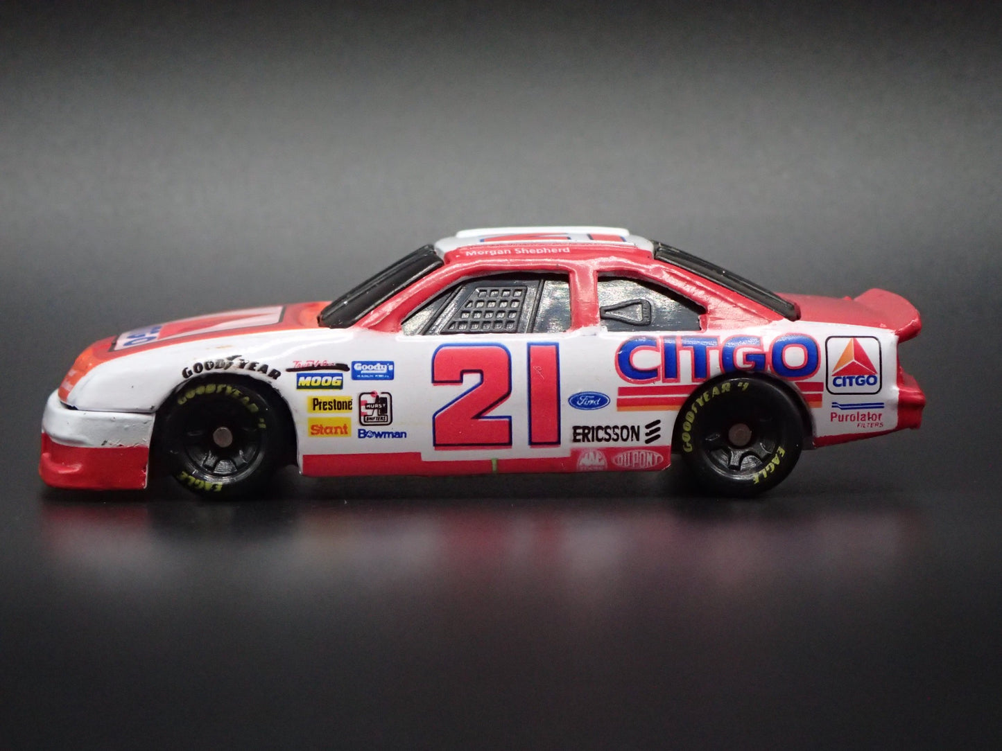 1993 93 FORD THUNDERBIRD 21 MORGAN SHEPHERD NASCAR 1/64 SCALE DIECAST MODEL CAR