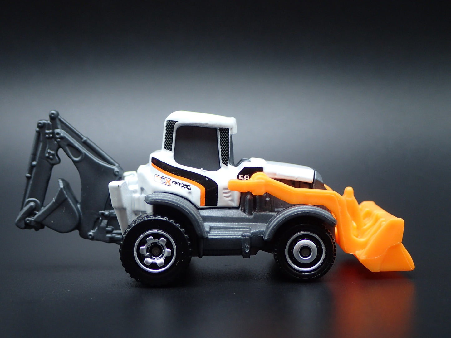 BACKHOE CONTRUCTION VEHICLE 1:64 MB SCALE COLLECTIBLE DIORAMA DIECAST MODEL CAR