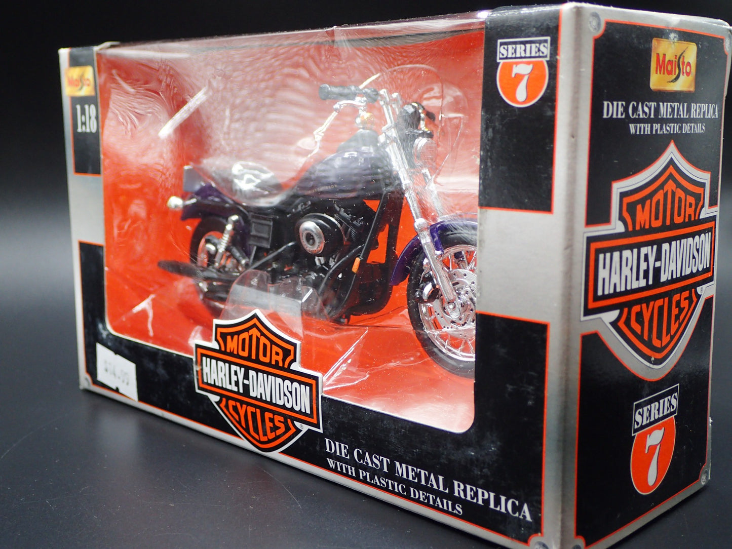 2000 00 FXDWG DYNA WIDE GLIDE HARLEY DAVIDSON MOTORCYCLE MAISTO SERIES 07 1/18