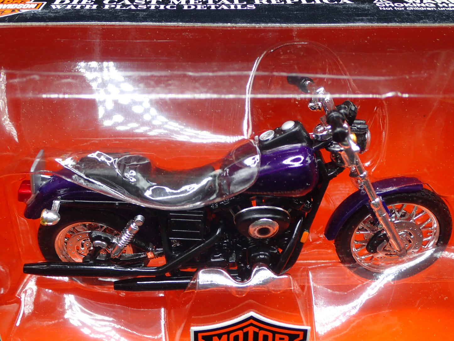 2000 00 FXDWG DYNA WIDE GLIDE HARLEY DAVIDSON MOTORCYCLE MAISTO SERIES 07 1/18