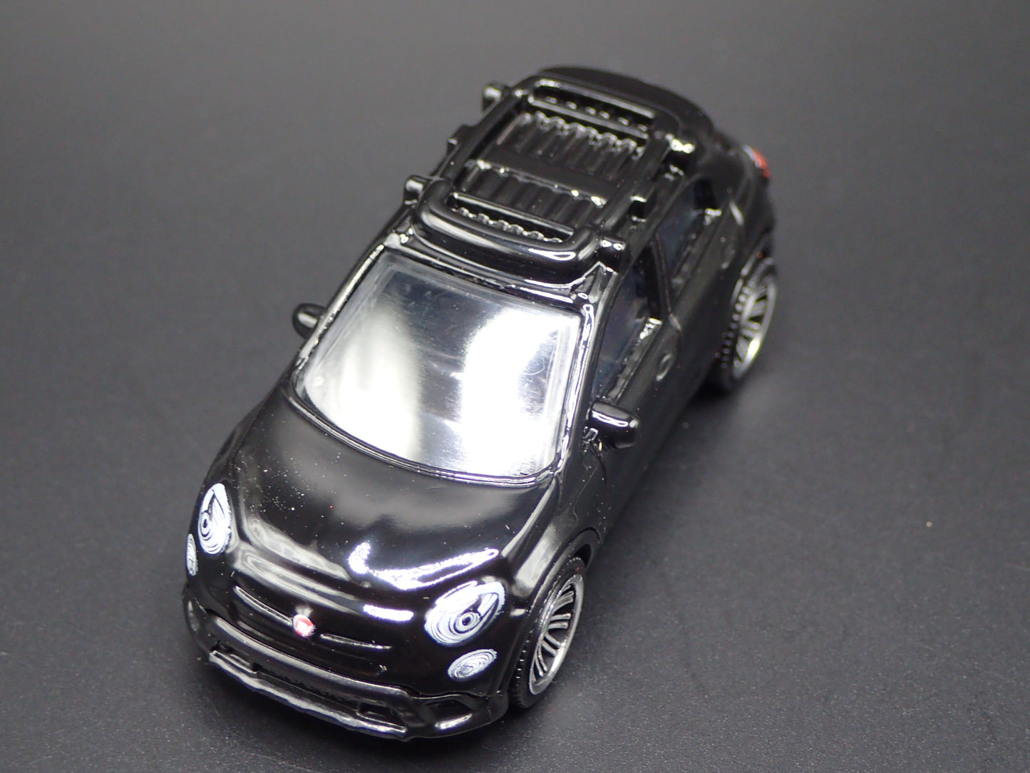 2015-2024 FIAT 500X 4 FOUR DOOR BLACK 1/64 SCALE COLLECTIBLE DIECAST MODEL CAR