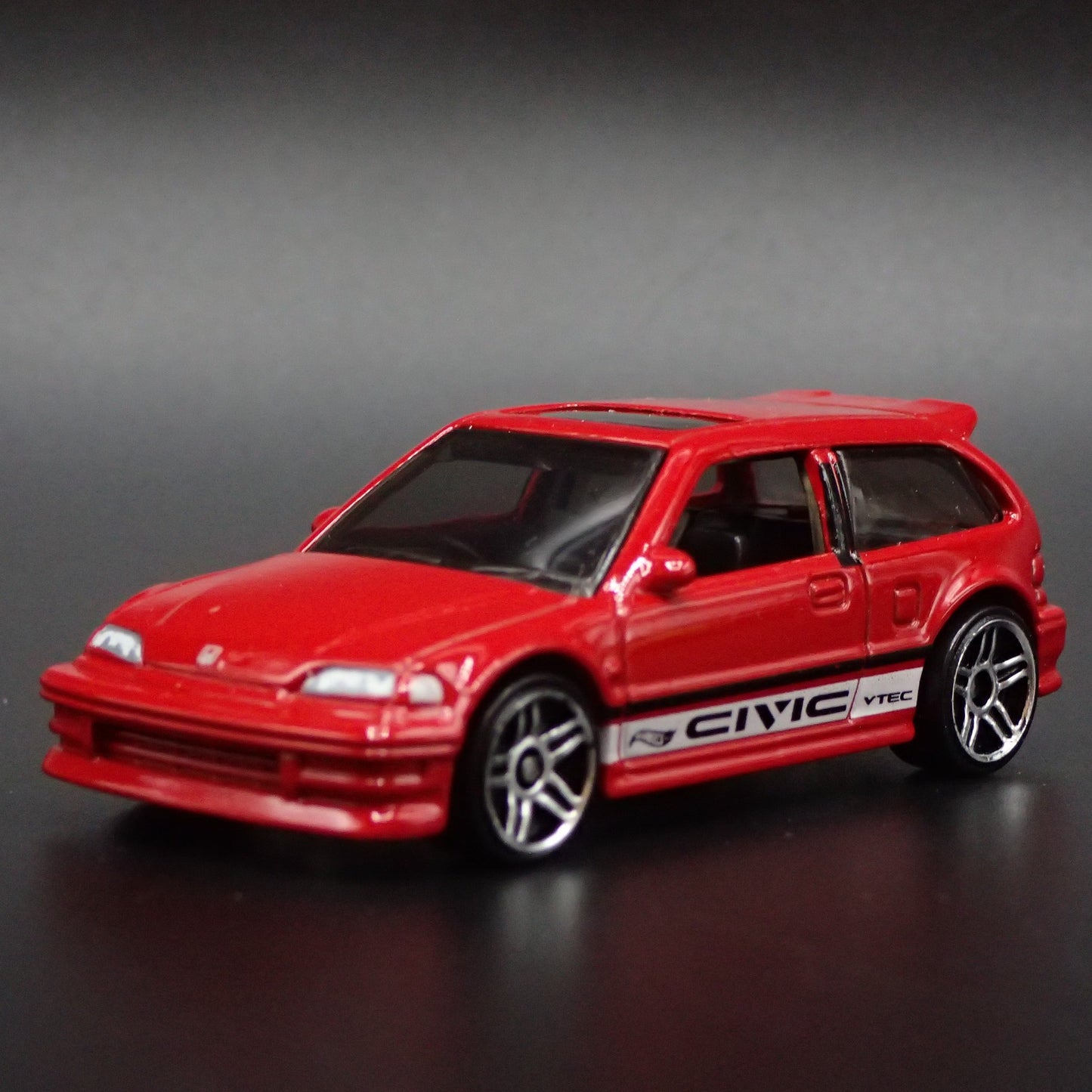 1987-1991 HONDA CIVIC EF HATCH 1:64 SCALE COLLECTIBLE DIORAMA DIECAST MODEL CAR