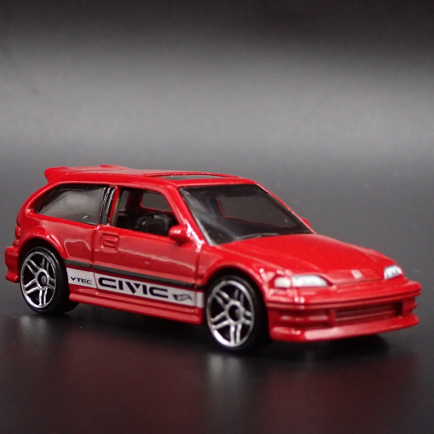 1987-1991 HONDA CIVIC EF HATCH 1:64 SCALE COLLECTIBLE DIORAMA DIECAST MODEL CAR