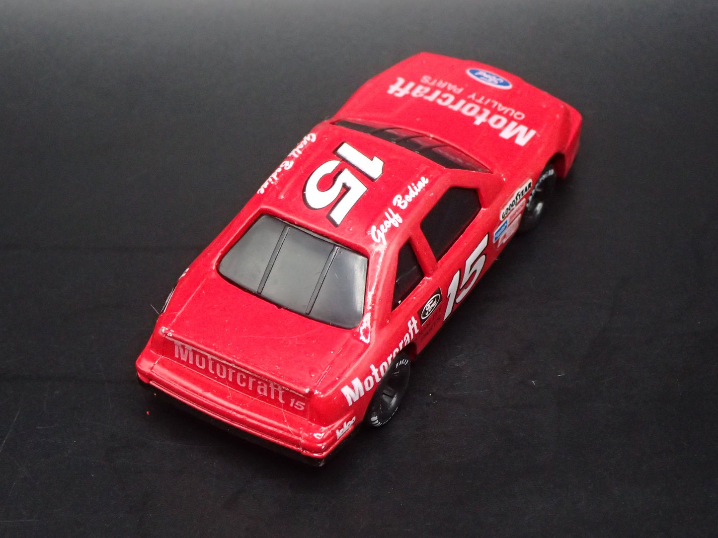 1991 91 FORD THUNDERBIRD 15 GEOFF BODINE NASCAR 1:64 SCALE DIECAST MODEL CAR