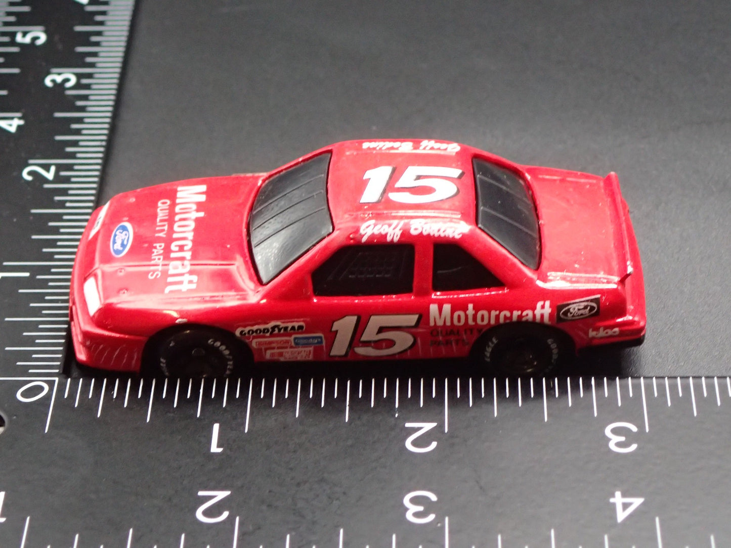 1991 91 FORD THUNDERBIRD 15 GEOFF BODINE NASCAR 1:64 SCALE DIECAST MODEL CAR