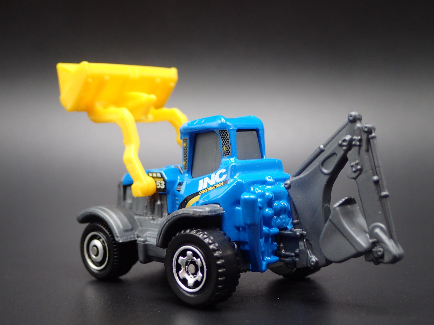 BACKHOE CONTRUCTION VEHICLE 1:64 MB SCALE COLLECTIBLE DIORAMA DIECAST MODEL CAR