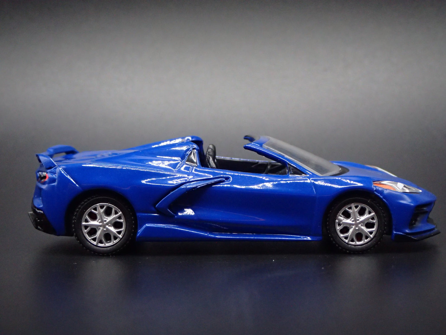 2020-2025 CHEVY CHEVROLET CORVETTE C8 CONVERTIBLE 1:64 SCALE DIECAST MODEL CAR