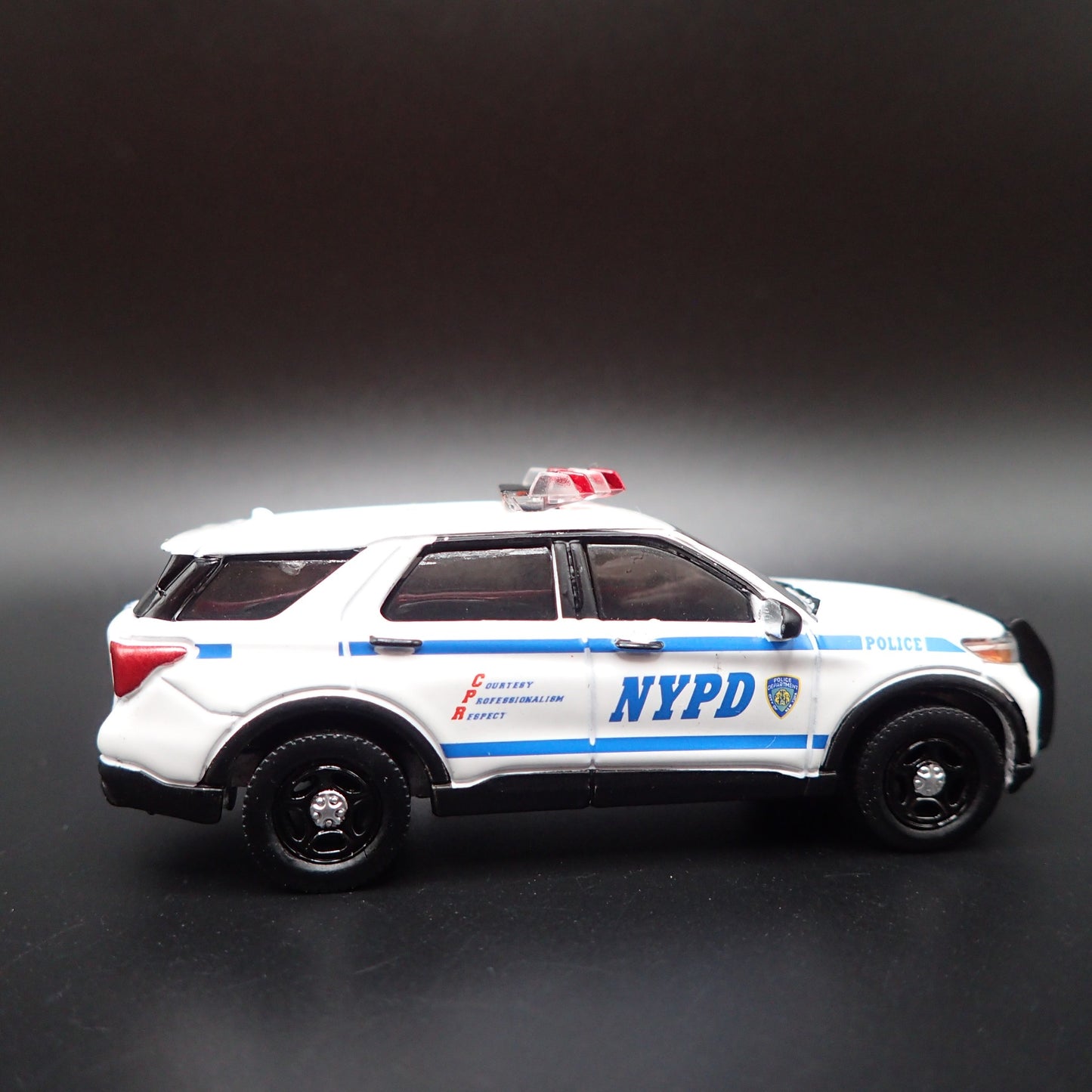 2020 FORD EXPLORER POLICE INTERCEPTOR UTILITY NYPD 1:64 SCALE DIECAST MODEL CAR