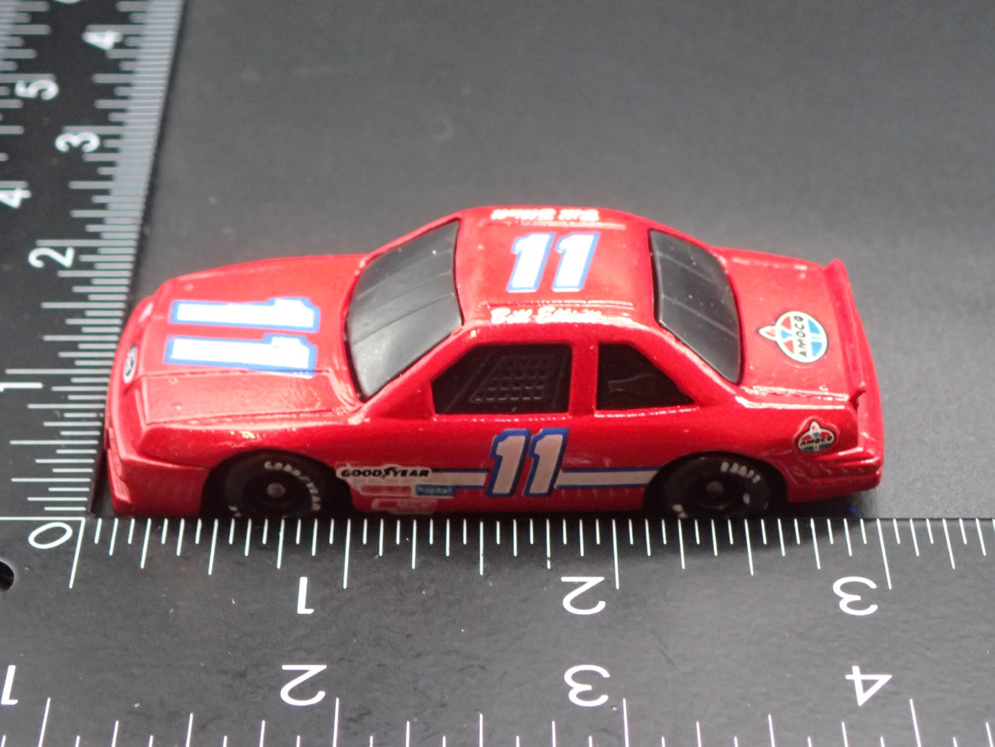 1992 92 FORD THUNDERBIRD 94 BILL ELLIOTT NASCAR 1:64 SCALE DIECAST MODEL CAR