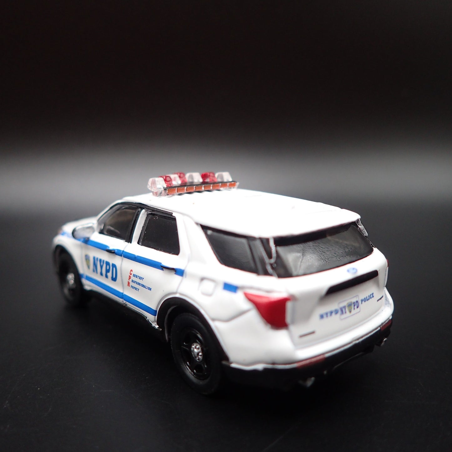 2020 FORD EXPLORER POLICE INTERCEPTOR UTILITY NYPD 1:64 SCALE DIECAST MODEL CAR