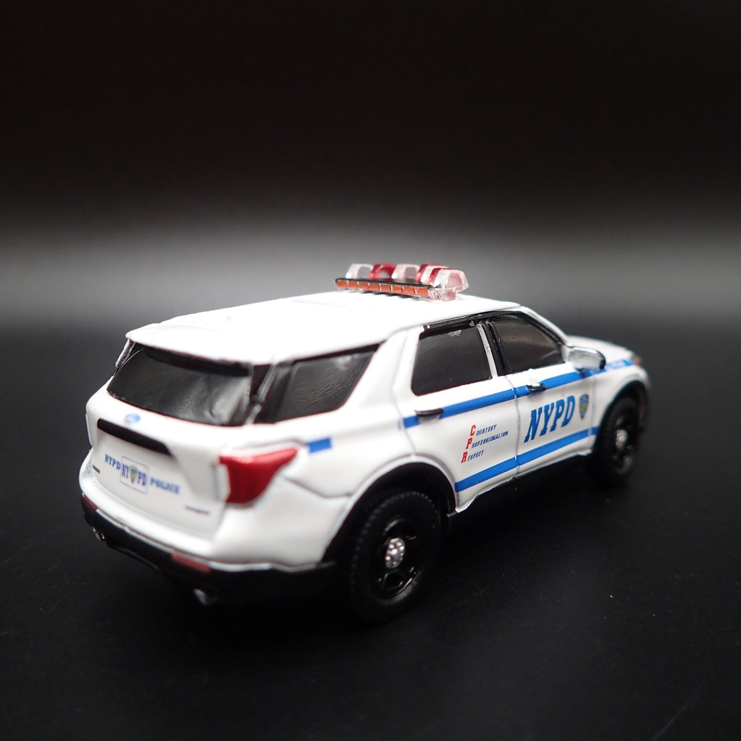 2020 FORD EXPLORER POLICE INTERCEPTOR UTILITY NYPD 1:64 SCALE DIECAST MODEL CAR