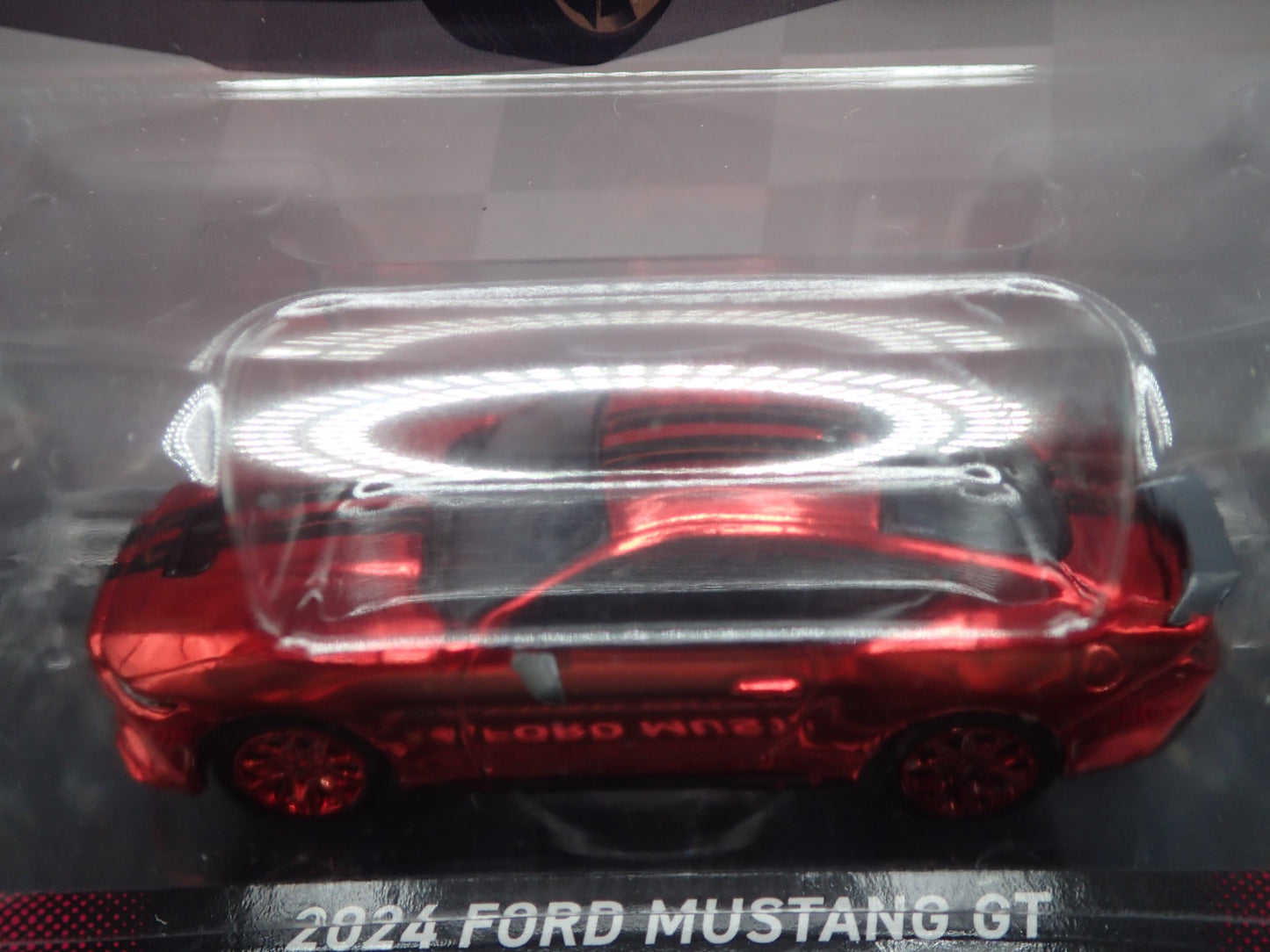 2025 GREENLIGHT TARGET RED CHASE MACHINE 2024 FORD MUSTANG GT SHOWROOM FLOOR 7