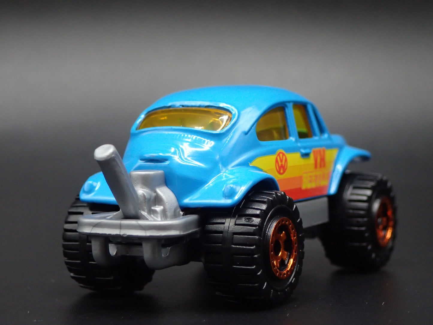 VW VOLKSWAGEN BAJA BEETLE BUG 4X4 BLUE 1:64 SCALE DIORAMA DIECAST MODEL CAR