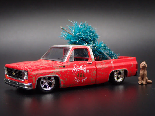 1977 CHEVY CHEVROLET SILVERADO 10 SQUAREBODY TRUCK XMAS 1/64 DIECAST MODEL CAR