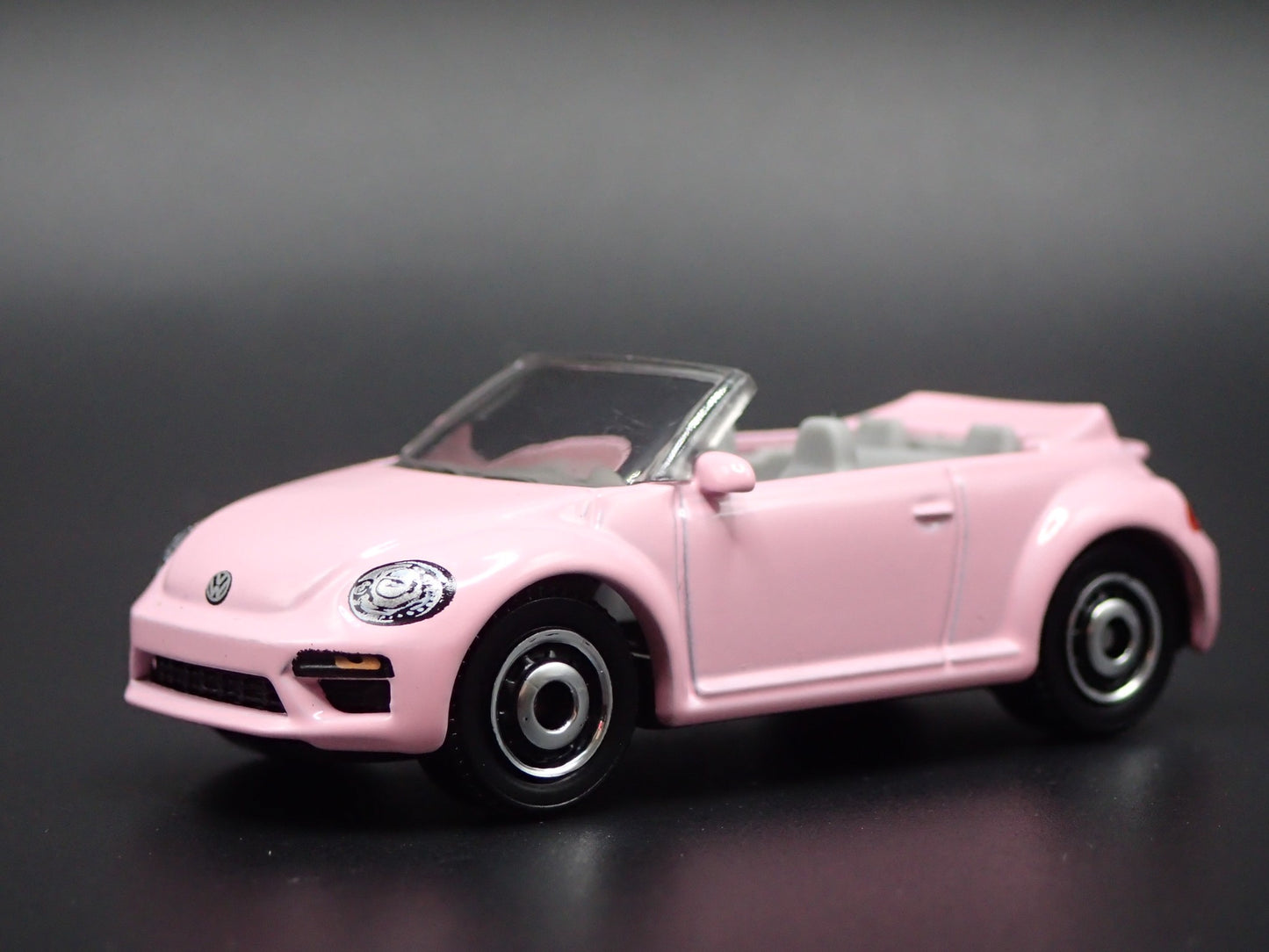 2011-2019 VW VOLKSWAGEN BEETLE BUG CONVERTIBLE PINK 1:64 SCALE DIECAST MODEL CAR
