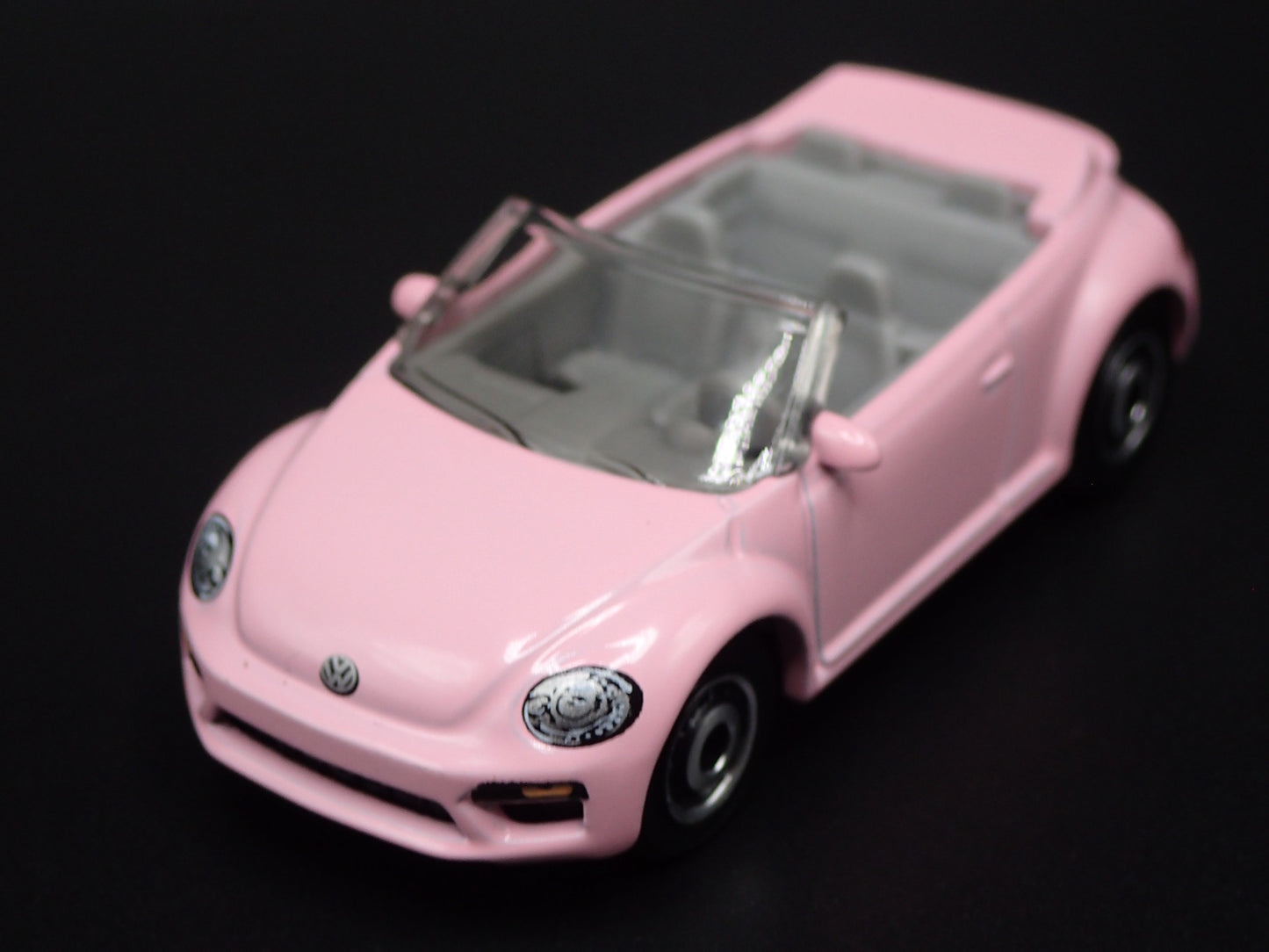 2011-2019 VW VOLKSWAGEN BEETLE BUG CONVERTIBLE PINK 1:64 SCALE DIECAST MODEL CAR