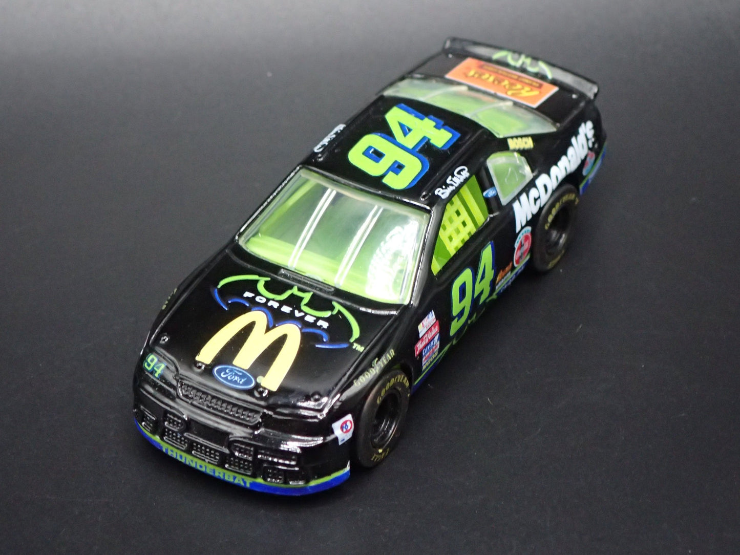 1995 95 FORD THUNDERBIRD 94 BILL ELLIOTT NASCAR 1:64 SCALE DIECAST MODEL CAR