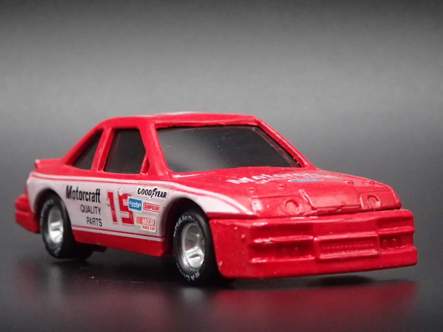 1991 91 FORD THUNDERBIRD 15 MORGAN SHEPHERD NASCAR 1/64 SCALE DIECAST MODEL CAR