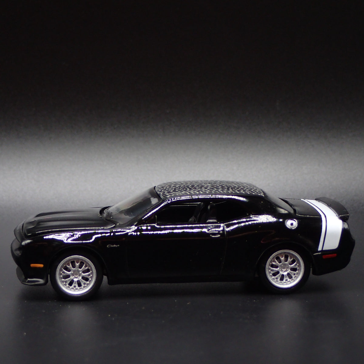 2023 23 DODGE CHALLENGER SRT HELLCAT REDEYE 1/64 SCALE DIORAMA DIECAST MODEL CAR-Burning Rubber Toy Company