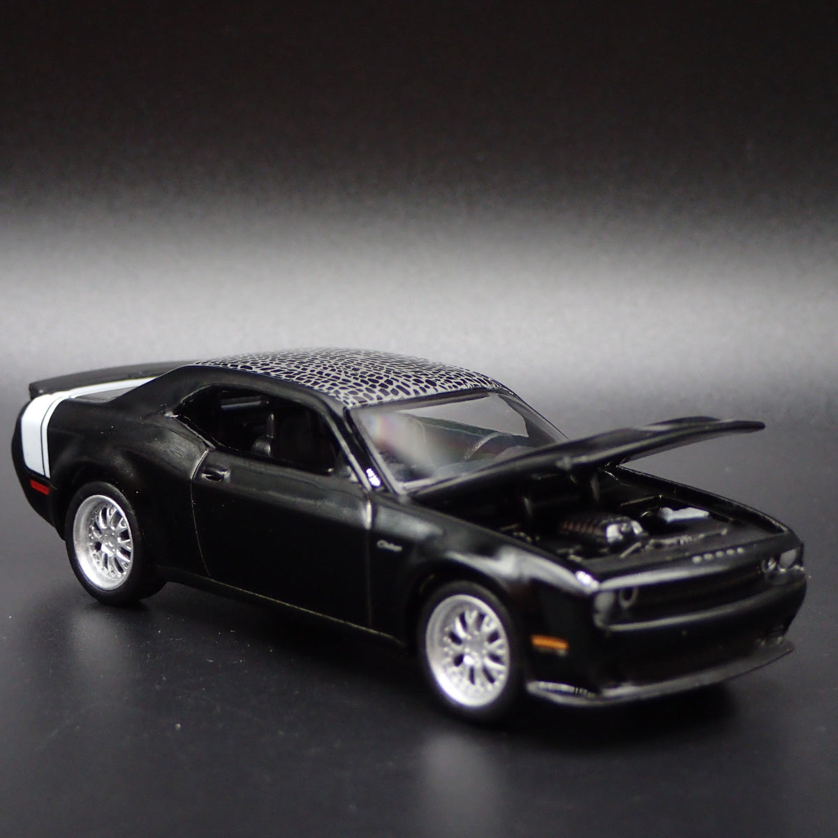 2023 23 DODGE CHALLENGER SRT HELLCAT REDEYE 1/64 SCALE DIORAMA DIECAST MODEL CAR-Burning Rubber Toy Company