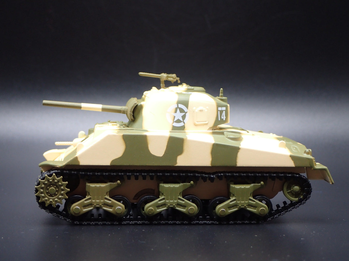 WWII M4 SHERMAN TANK  US ARMY WORLD WAR II 756TH 1:64 SCALE DIECAST MODEL CAR