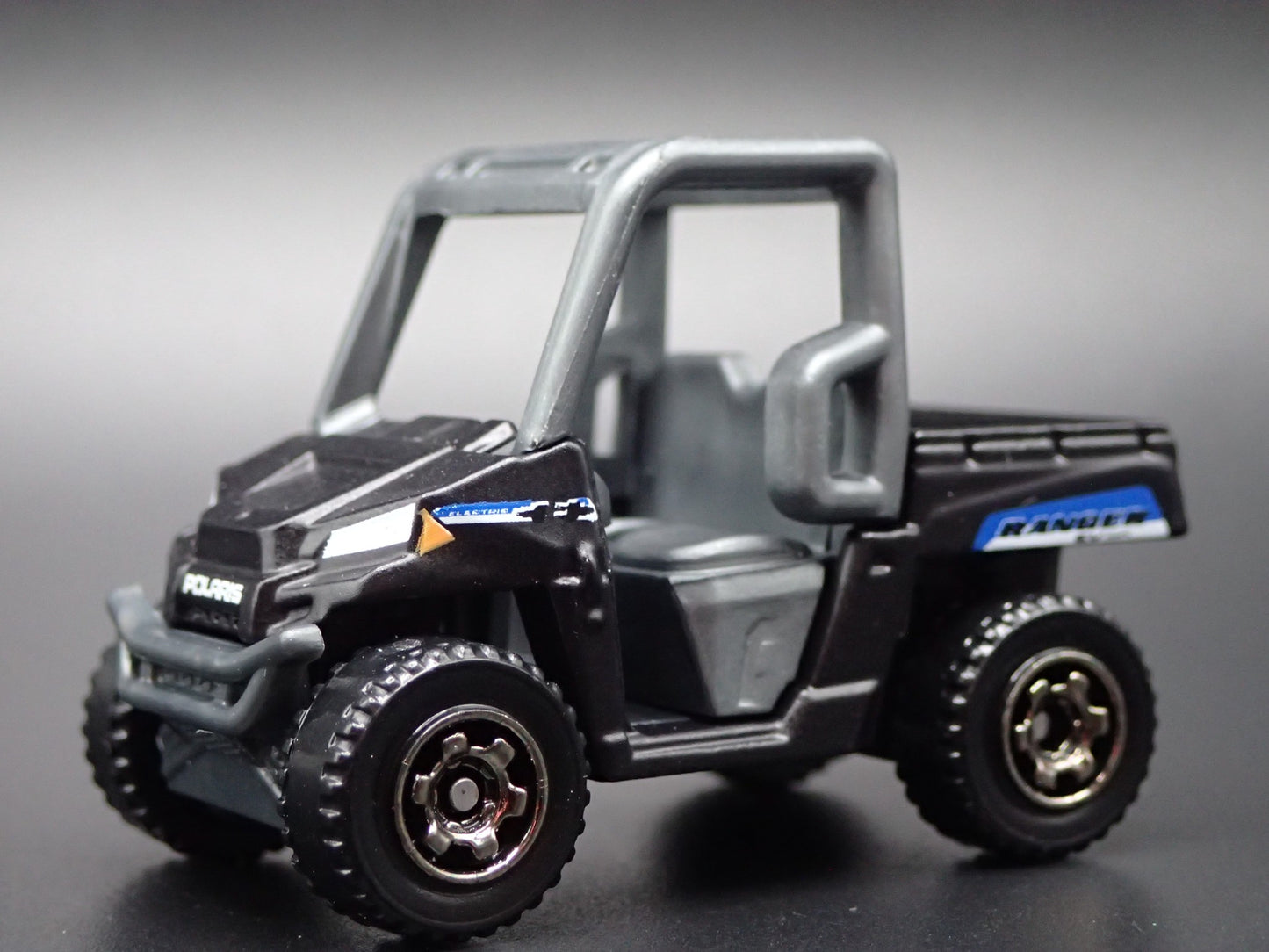 POLARIS RANGER OFF ROAD BLACK 1/64 SCALE COLLECTIBLE DIORAMA DIECAST MODEL CAR