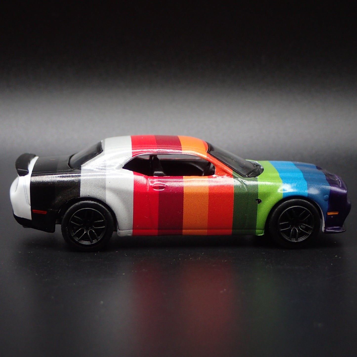 2023 23 DODGE CHALLENGER SRT HELLCAT REDEYE 1/64 SCALE DIORAMA DIECAST MODEL CAR