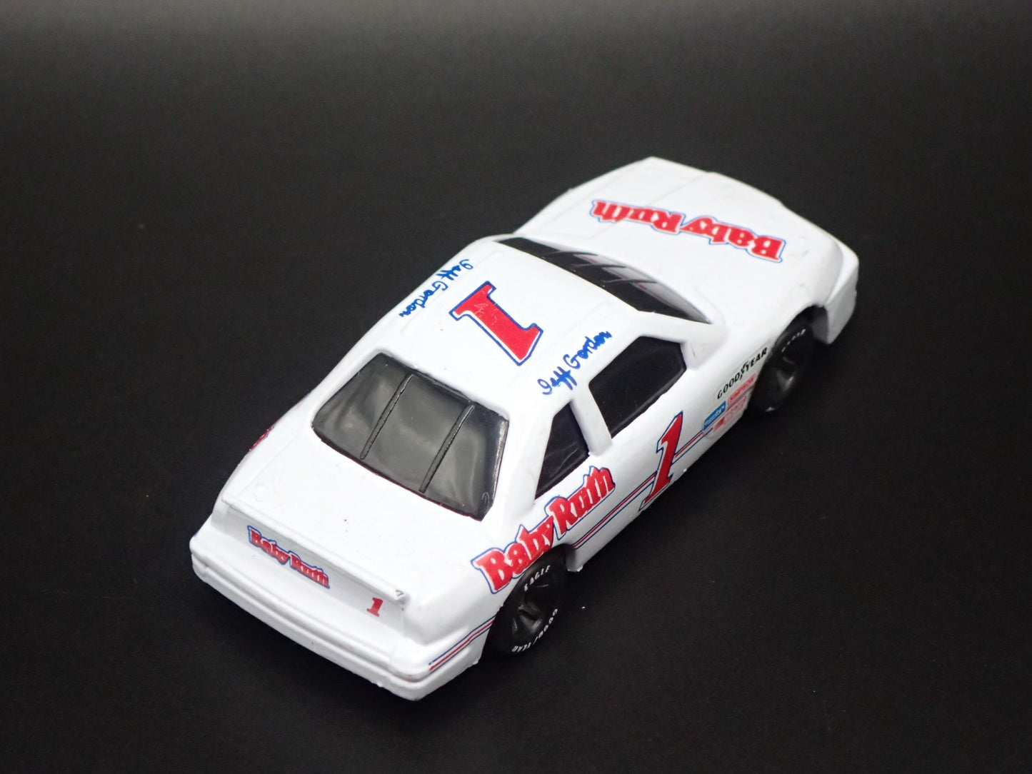 1991 91 FORD THUNDERBIRD 1 JEFF GORDON BABY RUTH NASCAR 1:64 DIECAST MODEL CAR