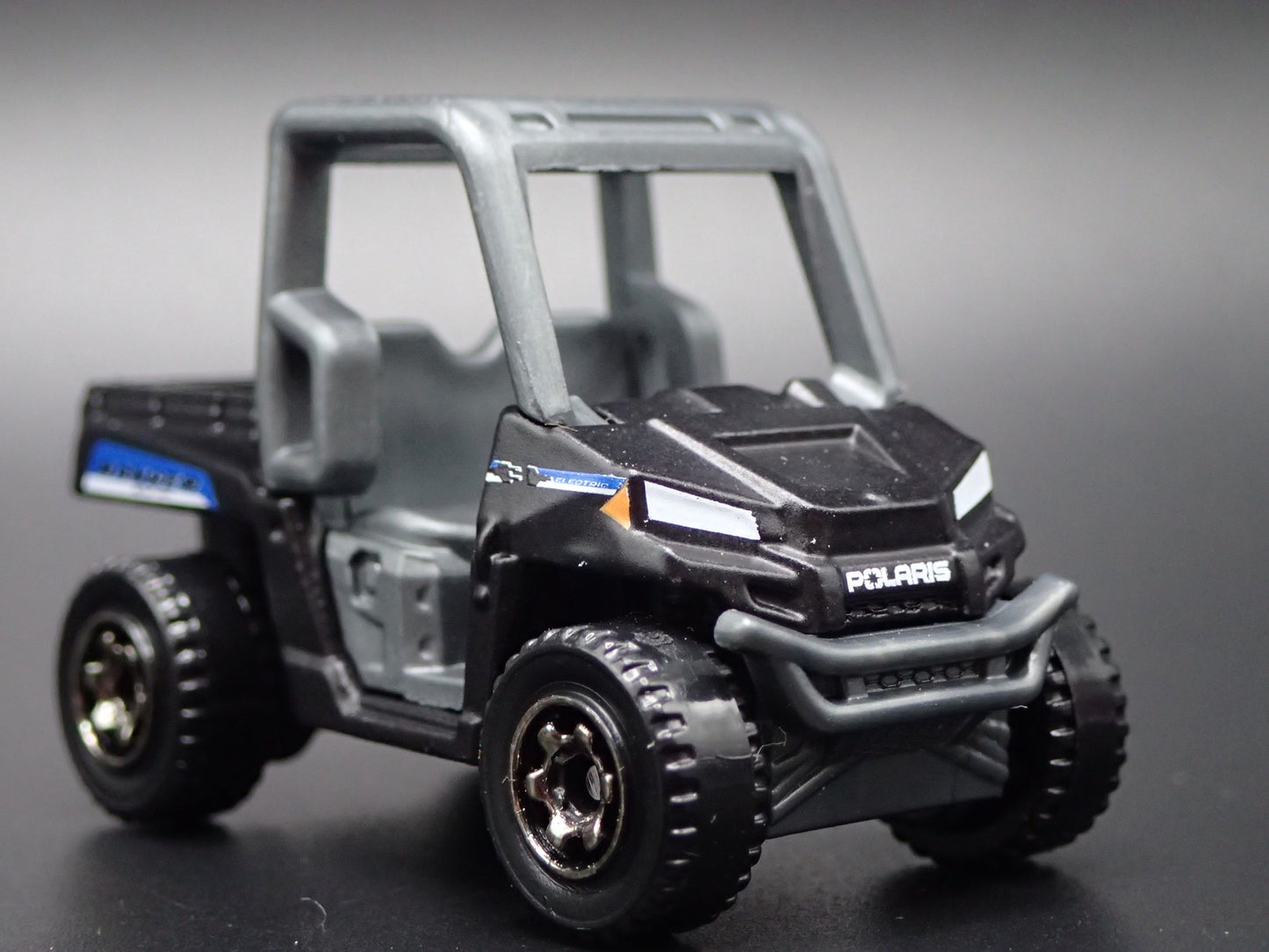 POLARIS RANGER OFF ROAD BLACK 1/64 SCALE COLLECTIBLE DIORAMA DIECAST MODEL CAR