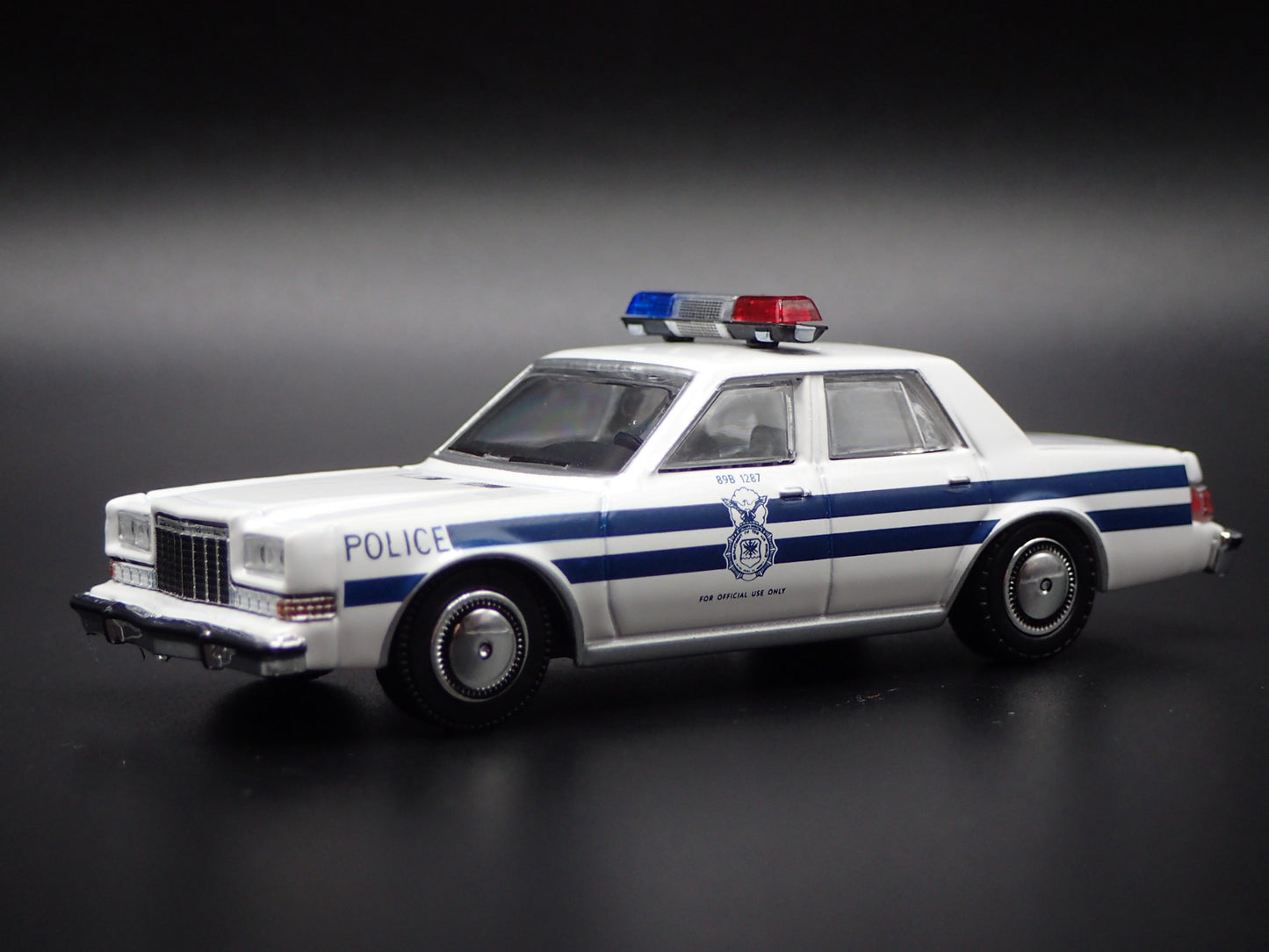 1985 85 DODGE DIPLOMAT US AIR FORCE SECURITY POLICE 1:64 SCALE DIECAST MODEL CAR