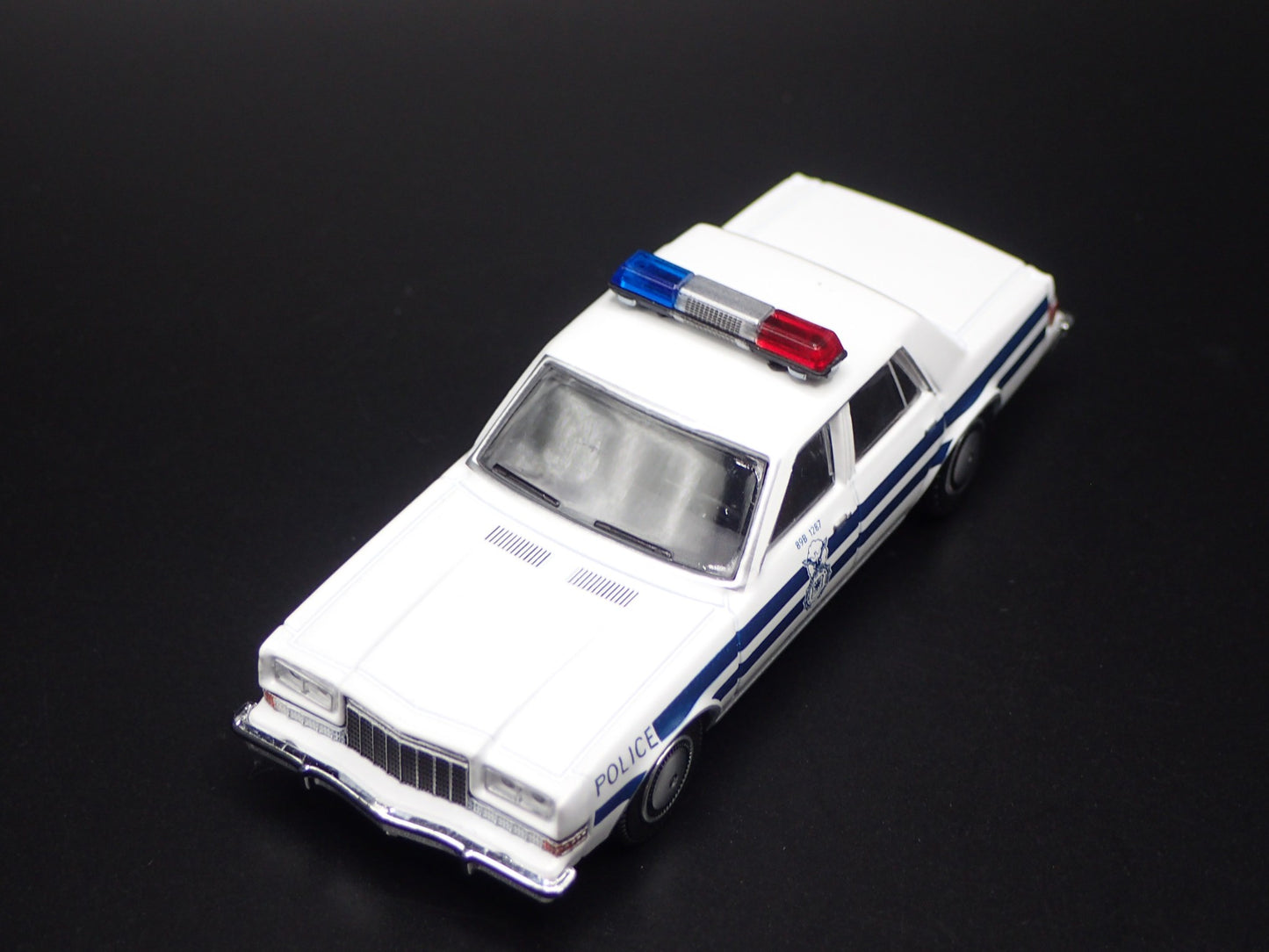 1985 85 DODGE DIPLOMAT US AIR FORCE SECURITY POLICE 1:64 SCALE DIECAST MODEL CAR