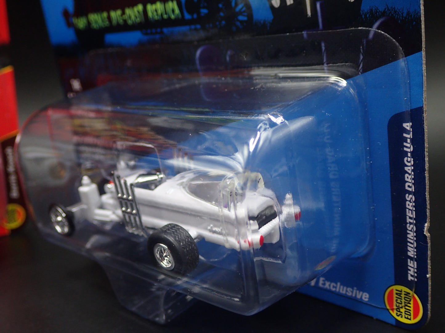 2025 GEORGE BARRIS MUNSTERS SET OF 2 SILVER SCREEN JOHNNY WHITE LIGHTNING CHASE