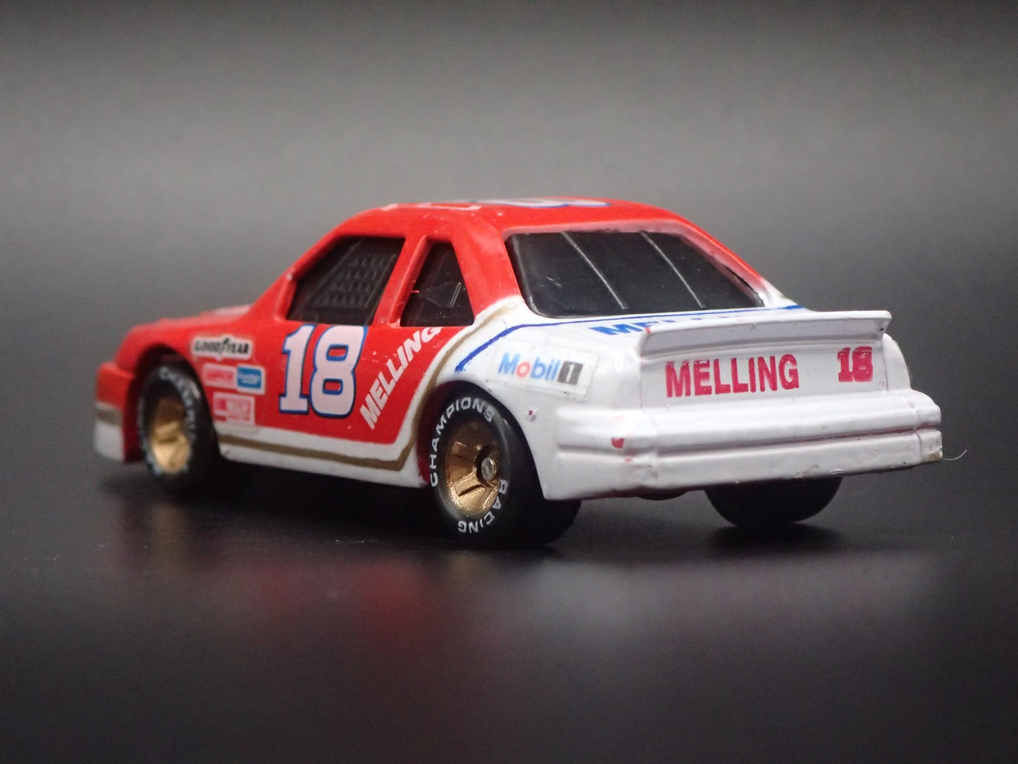 1991 91 FORD THUNDERBIRD 18 GREG TRAMMELL NASCAR 1/64 SCALE DIECAST MODEL CAR