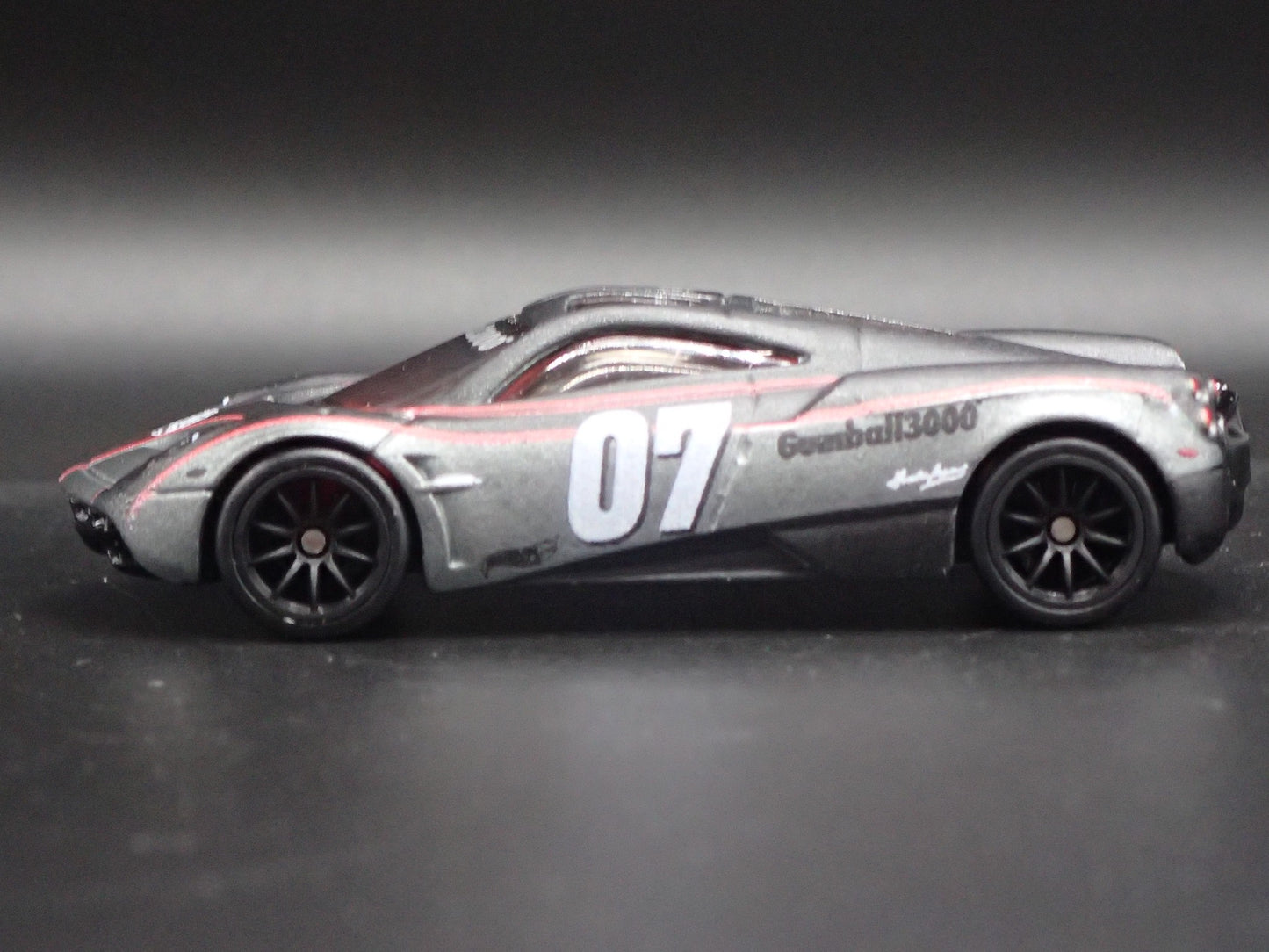 2011-2018 PAGANI HUAYRA SUPER CAR GUMBALL 3000 GRAY 1/64 SCALE DIECAST MODEL CAR