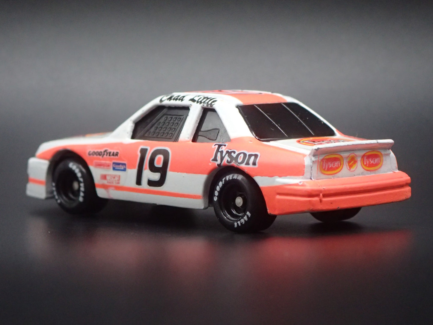 1992 92 FORD THUNDERBIRD 19 CHAD LITTLE TYSON NASCAR 1:64 SCALE DIECAST CAR