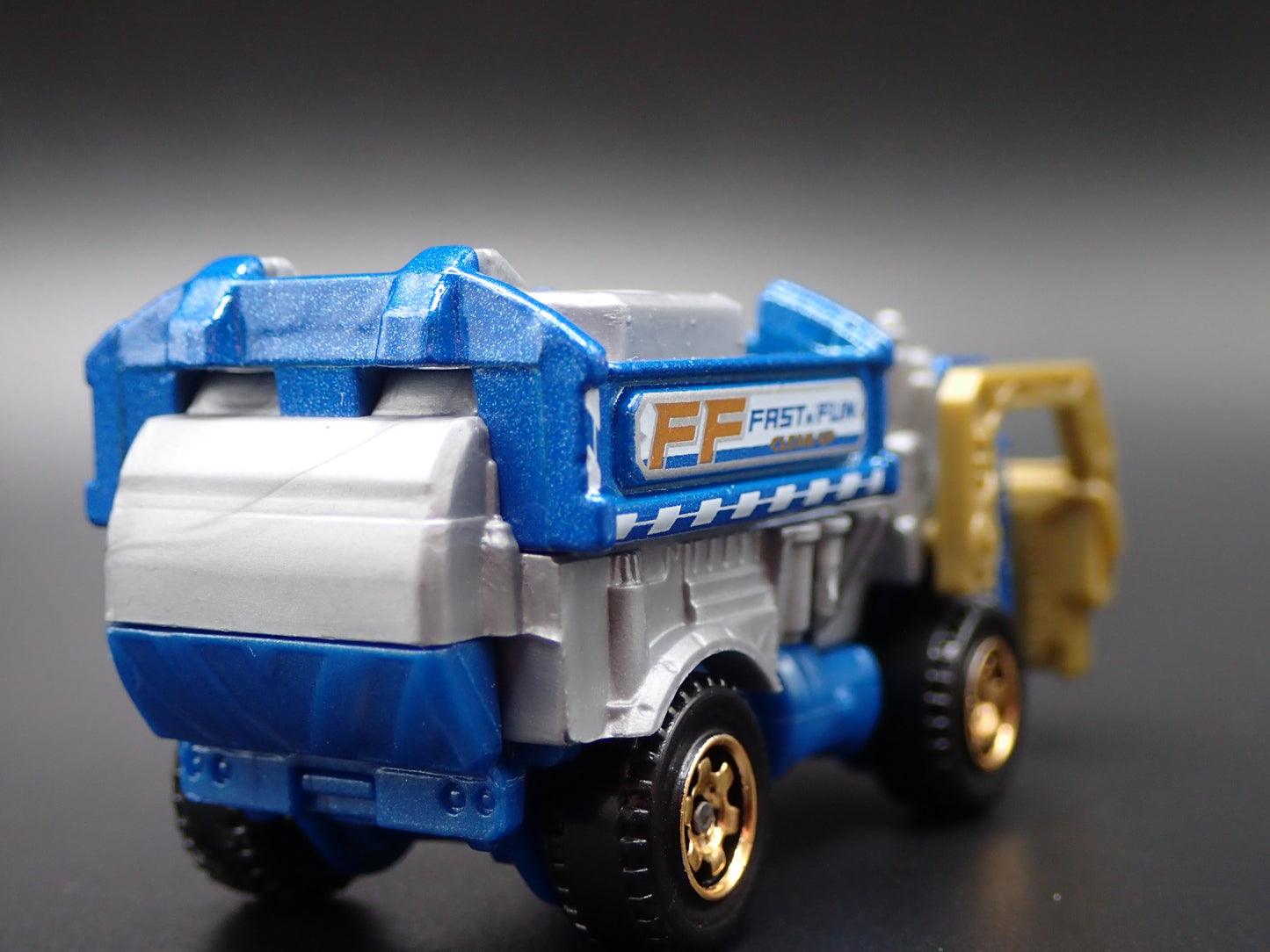 MODERN GARBAGE RECYCLING TRASH TRUCK BLUE 1/64 MB SCALE DIECAST MODEL CAR