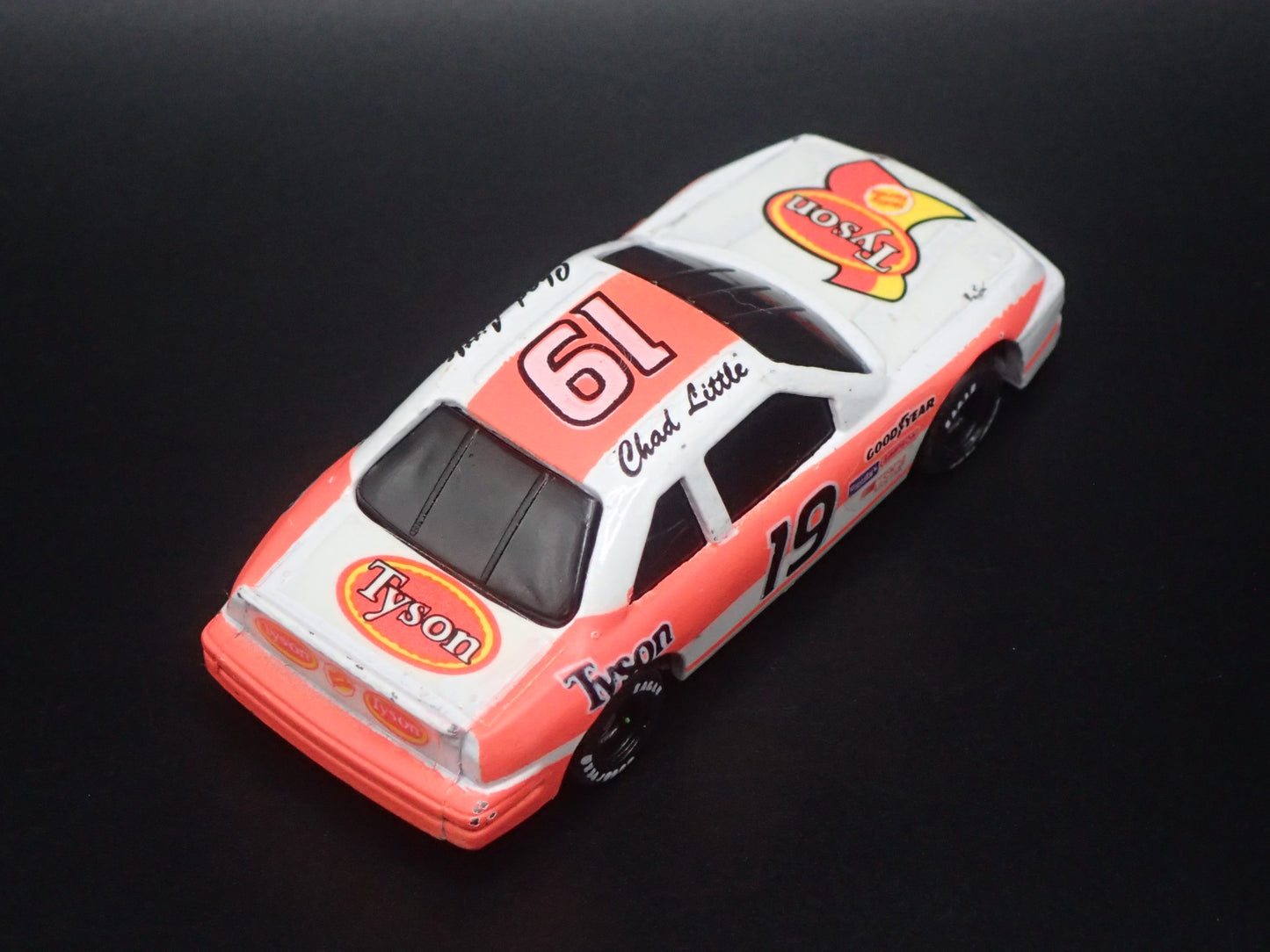 1992 92 FORD THUNDERBIRD 19 CHAD LITTLE TYSON NASCAR 1:64 SCALE DIECAST CAR