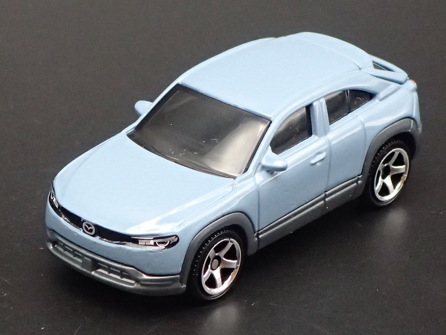 2022-2025 MAZDA MX-30 SUV BLUE 1:64 SCALE COLLECTIBLE DIORAMA DIECAST MODEL CAR