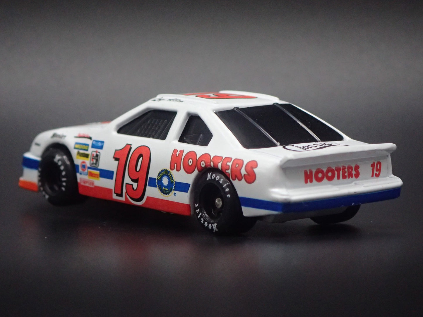 1994 FORD THUNDERBIRD 19 LOY ALLEN HOOTERS NASCAR 1:64 SCALE DIECAST MODEL CAR