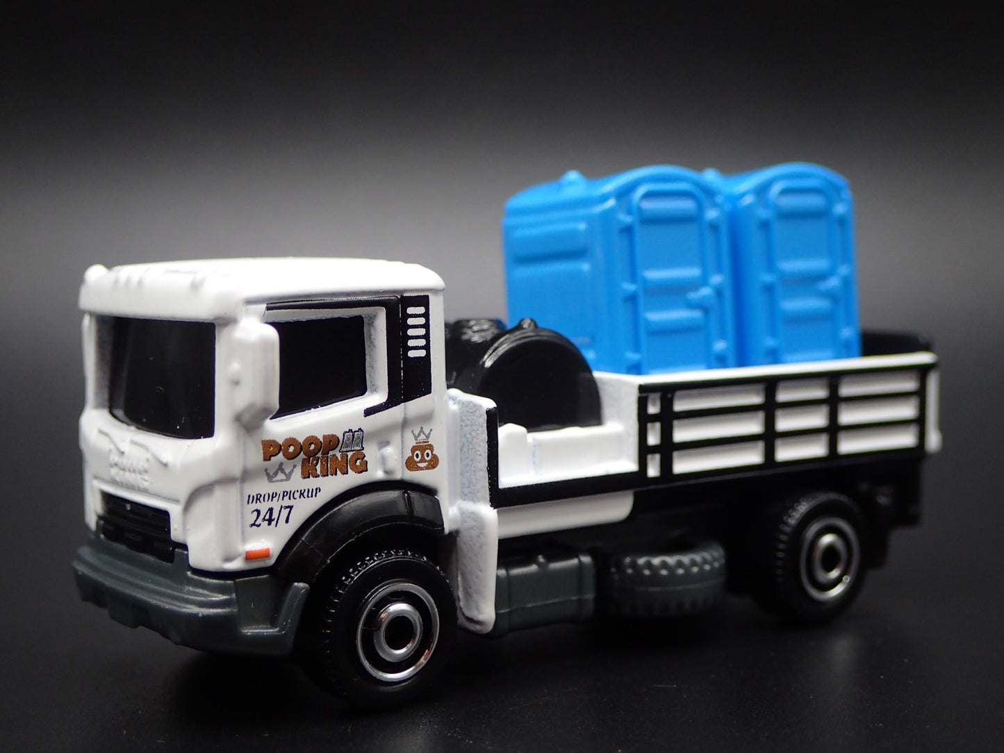 PORT A POTTY TOILET SANITATION TRUCK 1:64 MB SCALE DIORAMA DIECAST MODEL CAR