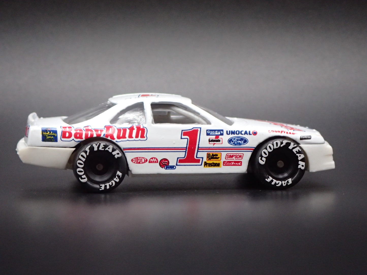 1992 92 FORD THUNDERBIRD 1 JEFF GORDON BABY RUTH NASCAR 1:64 DIECAST MODEL CAR