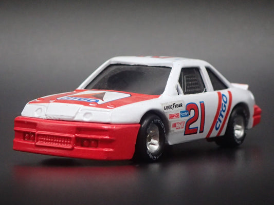 1991 91 FORD THUNDERBIRD 21 GREG TRAMMELL NASCAR 1/64 SCALE DIECAST MODEL CAR