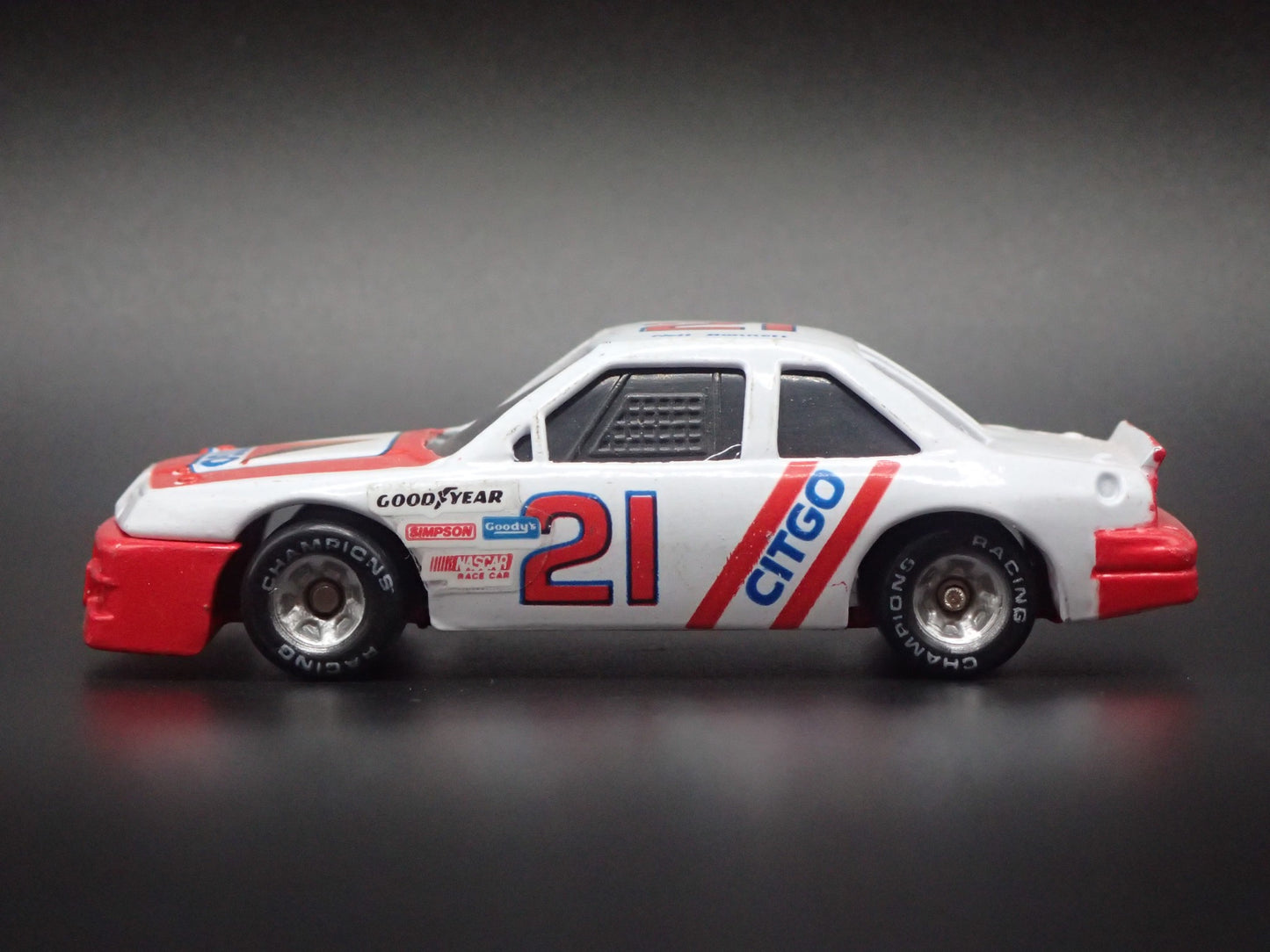 1991 91 FORD THUNDERBIRD 21 GREG TRAMMELL NASCAR 1/64 SCALE DIECAST MODEL CAR