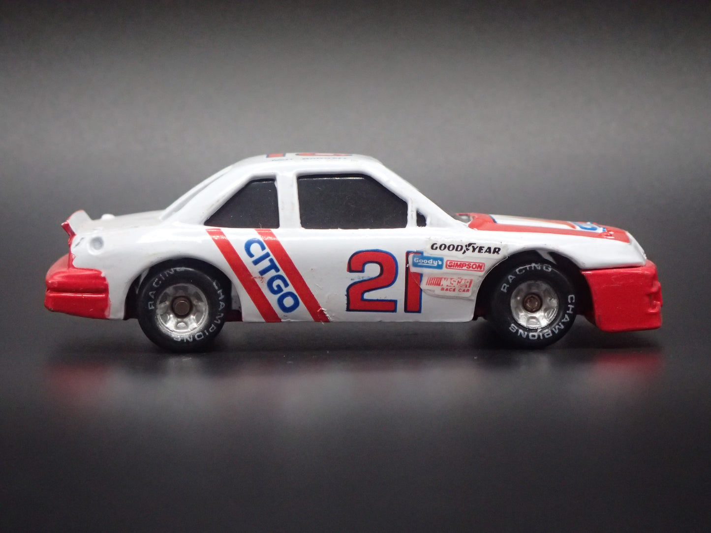 1991 91 FORD THUNDERBIRD 21 GREG TRAMMELL NASCAR 1/64 SCALE DIECAST MODEL CAR