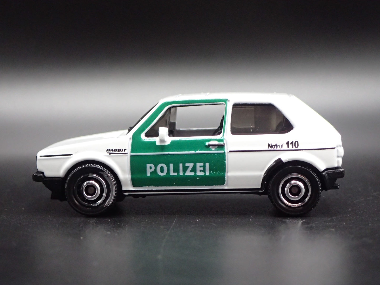 1976 76 VW VOLKSWAGEN GOLF MK1 POLIZEI 1:64 SCALE DIORAMA DIECAST MODEL CAR