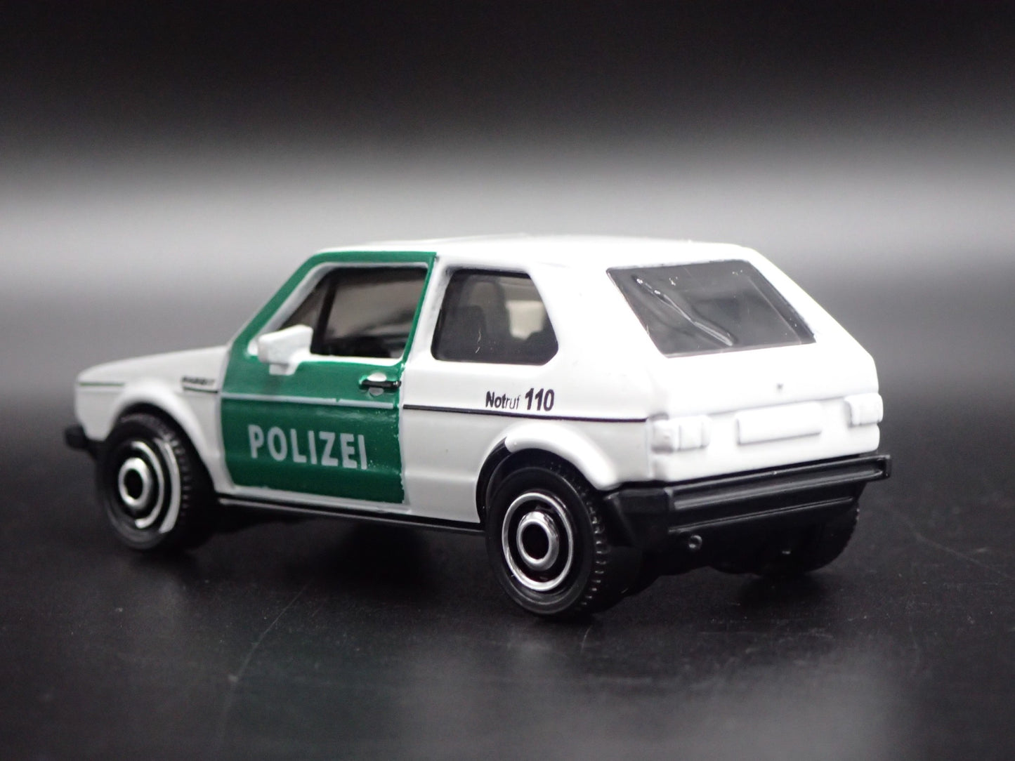 1976 76 VW VOLKSWAGEN GOLF MK1 POLIZEI 1:64 SCALE DIORAMA DIECAST MODEL CAR