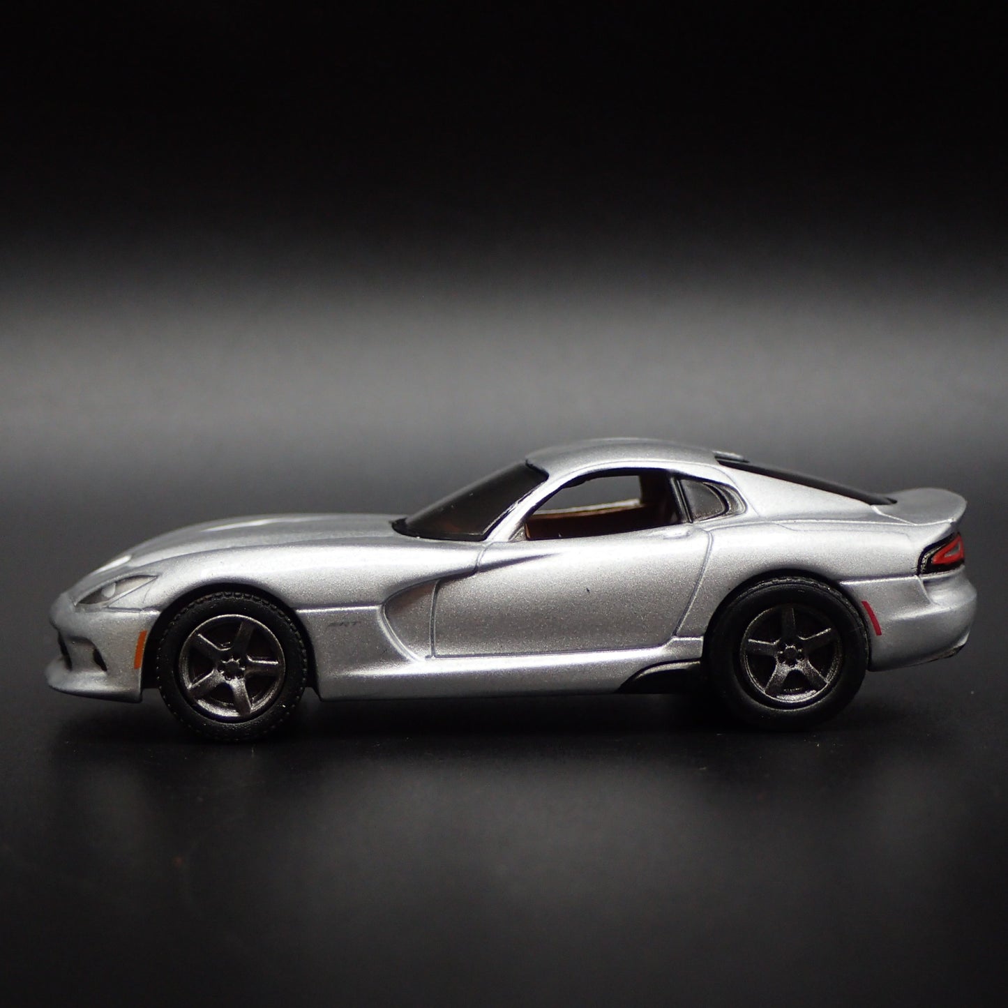 2013-2017 DODGE VIPER SRT SILVER RARE 1/64 SCALE COLLECTIBLE DIECAST MODEL CAR