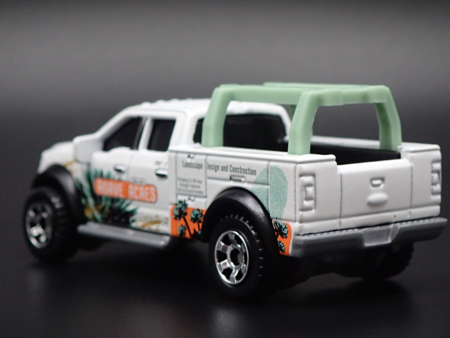 2015 - 2020 FORD F150 TRUCK LANDSCAPING CONTRACTOR 1:64 SCALE DIECAST MODEL CAR