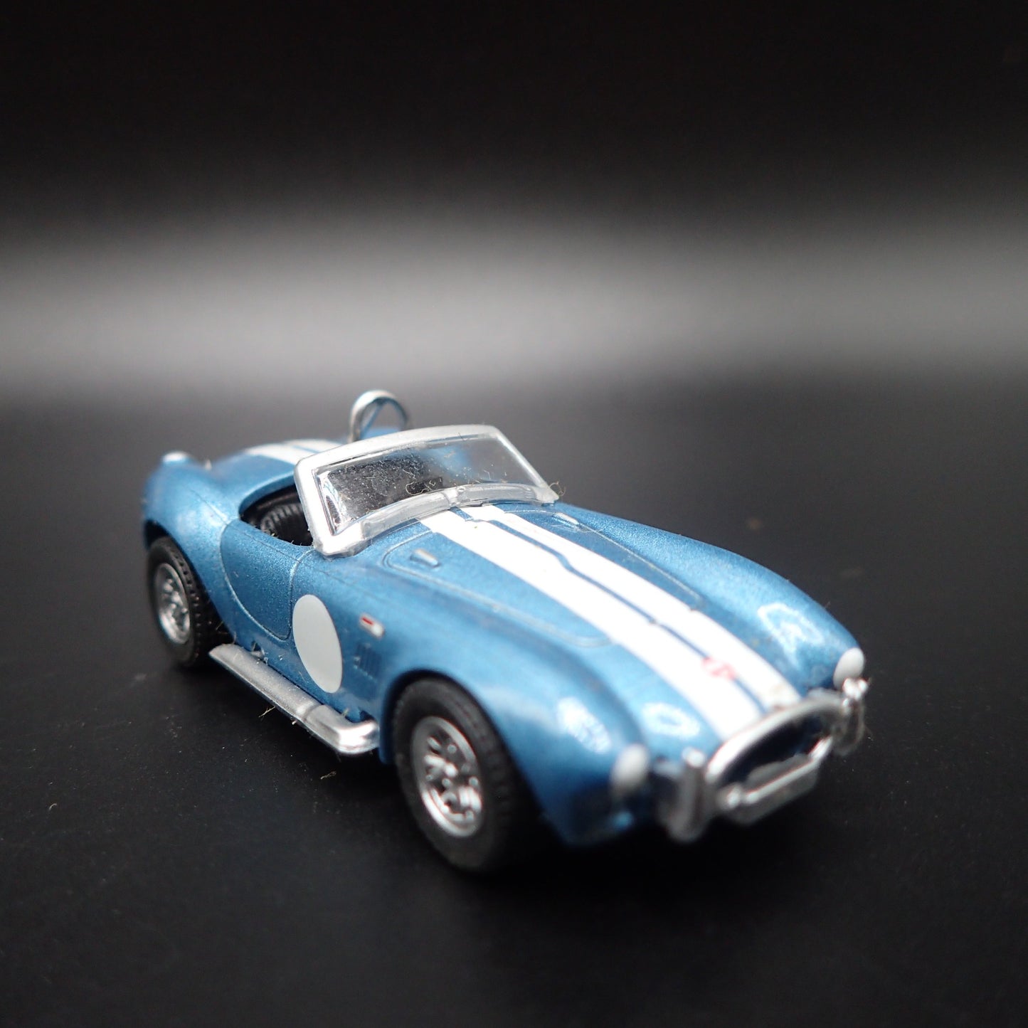 1965 65 SHELBY COBRA 427 S/C  1:64 SCALE COLLECTIBLE DIORAMA DIECAST MODEL CAR