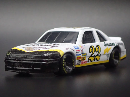 1992 92 OLDSMOBILE CUTLASS 22 ED BERRIER NASCAR 1:64 SCALE COLLECTIBLE DIECAST CAR